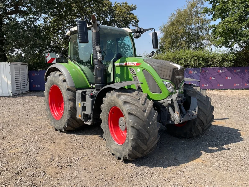 BPI - 2024 Fendt 724 Vario Tractor, Fordson 6 Cylinder Diesel Crawler Tractor & 2023 Spearhead Multicut 480 Proline Special Edition Batwing Topper Auctions - Auction Image 1