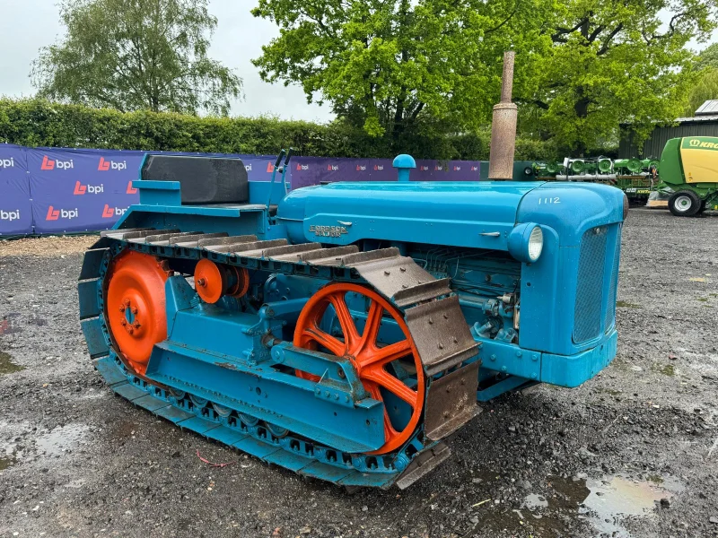 BPI - 2024 Fendt 724 Vario Tractor, Fordson 6 Cylinder Diesel Crawler Tractor & 2023 Spearhead Multicut 480 Proline Special Edition Batwing Topper Auctions - Auction Image 2