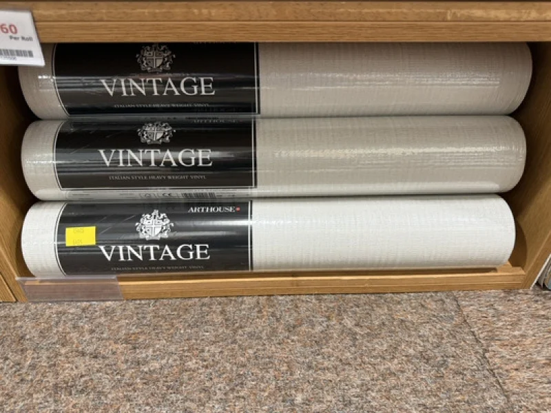 AMS - Extensive Selection of Wallpaper at Auction - Auction Image 4
