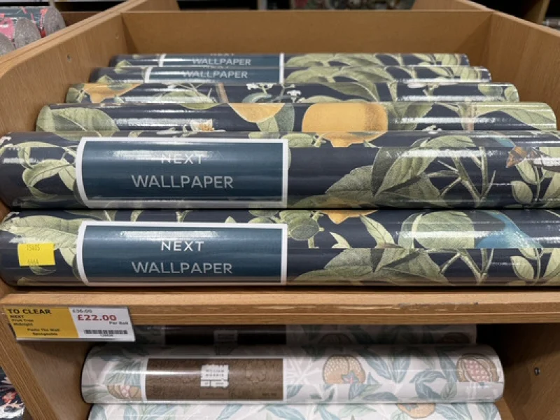 AMS - Extensive Selection of Wallpaper at Auction - Auction Image 1