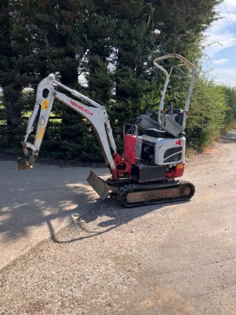Gavel Auctioneers Ltd - Unreserved Online Auction - Stolen Recovered 2016 Takeuchi TB210R - Auction Image 1