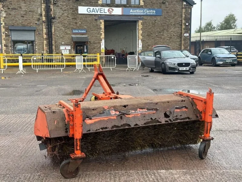 Gavel Auctioneers Ltd - Unreserved Auction - The Assets of a Landscape Gardening Company - Auction Image 6