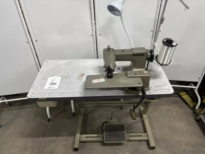 JPS Chartered Surveyors - Quantity of Sewing Machines & Accessories | Zoje, Brother, Silk Threads & more - Auction Image 6
