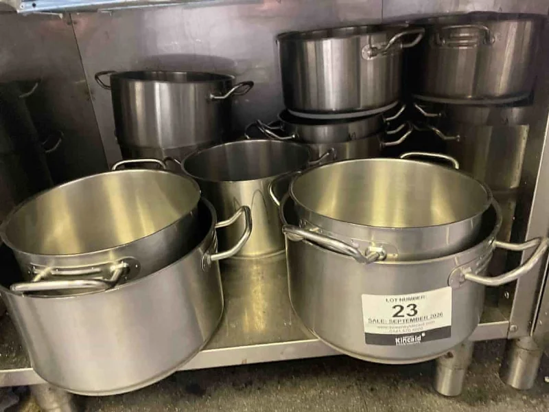 Sweeney Kincaid - Contents of Bar Restaurant at Auction - Auction Image 6