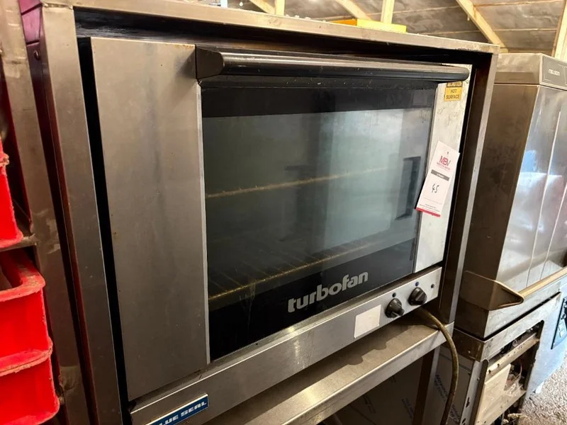 Middleton Barton Valuation - Online Auction: Extensive Range of Commercial Catering, Refrigeration, Restaurant Equipment and Shop Fittings - Auction Image 3