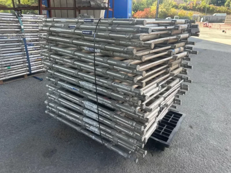 Gavel Auctioneers Ltd - Unreserved Online Auction - Major Disposal of Aluminium Scaffold Towers formerly operated by a Nationwide Tool Hire Company - Auction Image 2