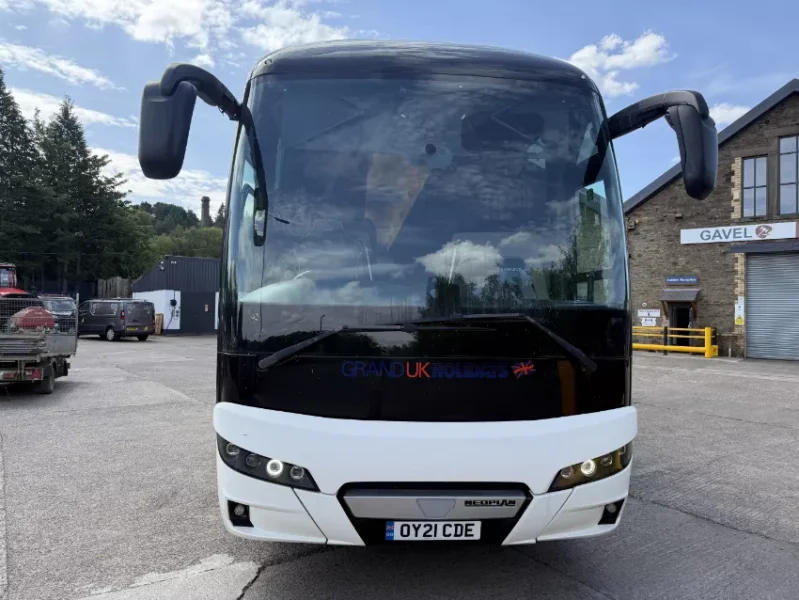 Gavel Auctioneers Ltd - Online Auction - 2021 Neoplan P20 Tourliner 55-Seat Executive Coach - Auction Image 2