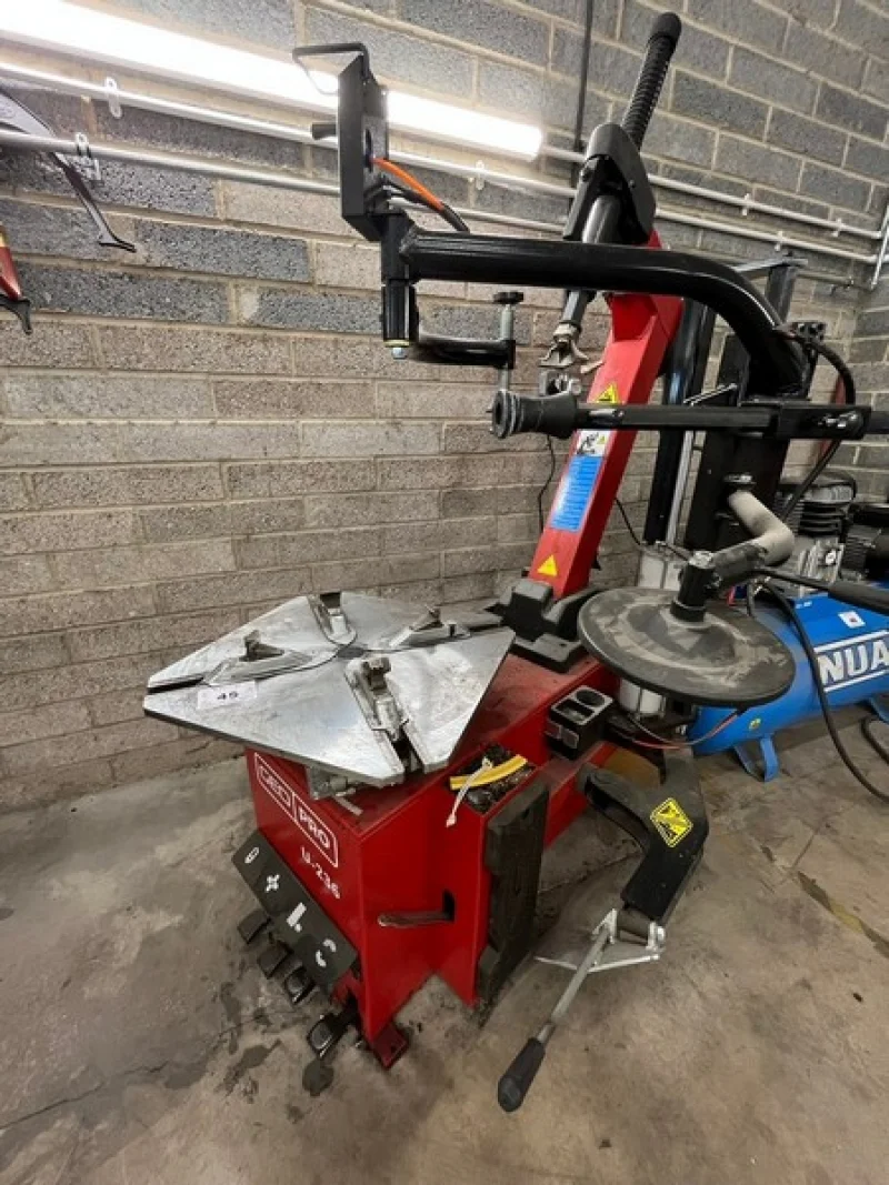 John Pye Auctions - Online Public Auction of Building & Decorating Materials - Auction Image 9