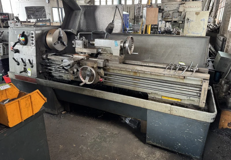 Pinder Asset Solutions Ltd - Over 800 Lots of Engineering Machine Tools, Tooling, Consumables, Compressors, and Containers from a Deceased Estate - Auction Image 8