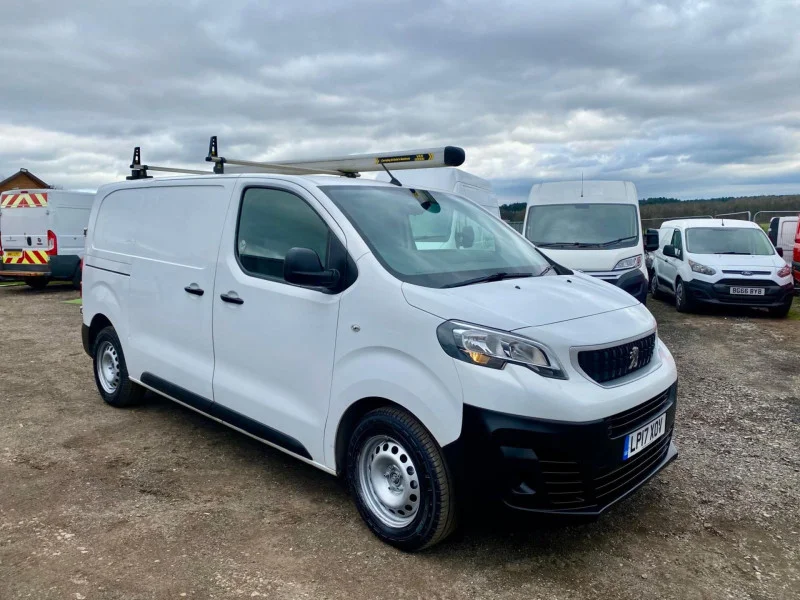 Universal Auctions Group Ltd - Online Car Auction: Vans, Cars, Motorcycles, SUV's, Off Road Buggy, Trailers, HGV's & More - Auction Image 6
