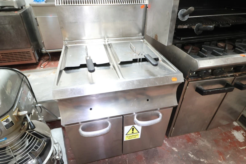 Lithgow Sons & Partners - Catering Equipment & Trade Furnishings inc. Catering Trailer - Auction Image 8