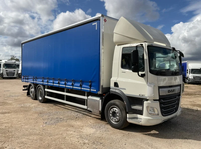 BPI Auctions - Pre-Registered 2025 DAF Commercial Vehicles direct from DAF Dealer available at Auction - Auction Image 2