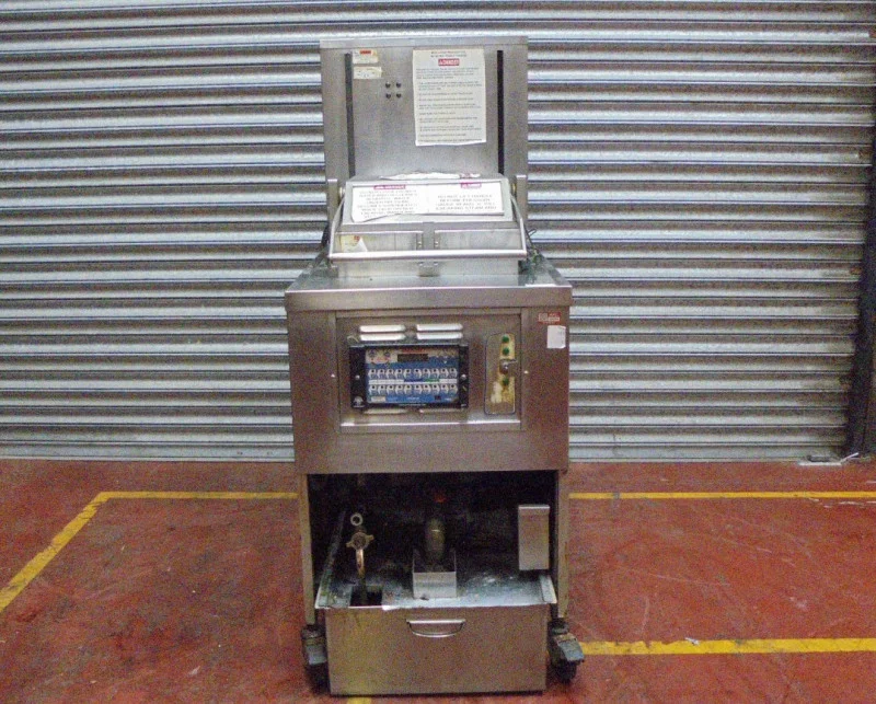 BPI Auctions - Commercial Catering Equipment Auction to include Ex-KFC Henny Penny Pressure Fryers, Evolution Elite Open Fryer & Holding Cabinets, Rational Ovens, Pitco Triple Open Fryer, MKN Combi Ovens, Ice Machines & more - Auction Image 2