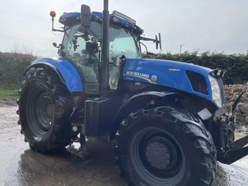Stags - Barlington Farm Dispersal Sale of Tractor, Combine, Trailers, Awemak Cultivation Machinery, Farm Machinery, Attachments & General Equipment - Auction Image 1