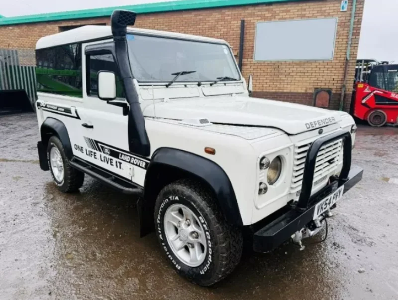 Universal Auctions Group Ltd - Major Clearance Auction, Over 700 lots: Ex-Fleet Vehicles, Agri & Farm, Heavy Plant, Machinery, HGVs & Much More - Auction Image 2