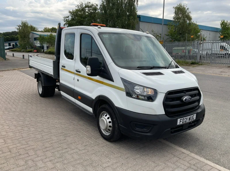 BPI Auctions - Commercial Vehicle Auction to include Welfare Vans, Crew Cab Tippers, Box Lorries with Tail Lifts, Dropside & Panel Vans & BMW K1200 GT Bike - Auction Image 2