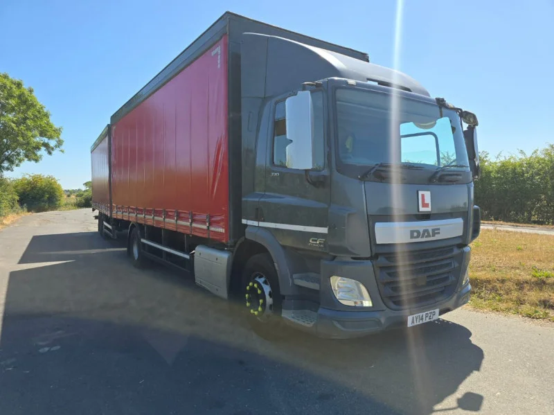 BPI Auctions - 2014 DAF CF Wagon & Drag 18T Curtainsider with Belle Curtain Trailer Auction - Auction Image 4