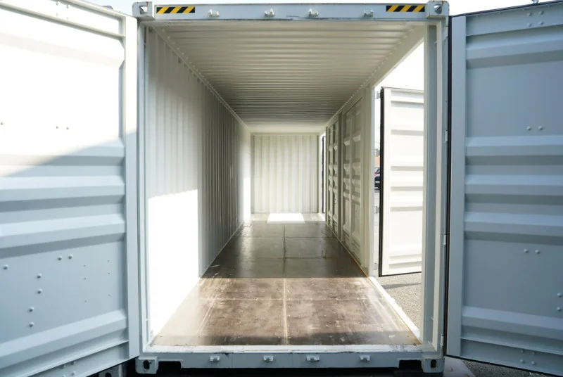 BPI Auctions - One Trip 40’ High Cube 5 Door Container Auction - Auction Image 4