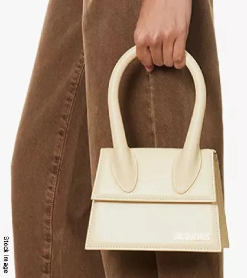 In2Corporate Ltd - Exclusive Designer Couture Clothing Auction – Alexander McQueen, Ralph Lauren, Tom Ford, Mugler, Jacquemus & More - Auction Image 5