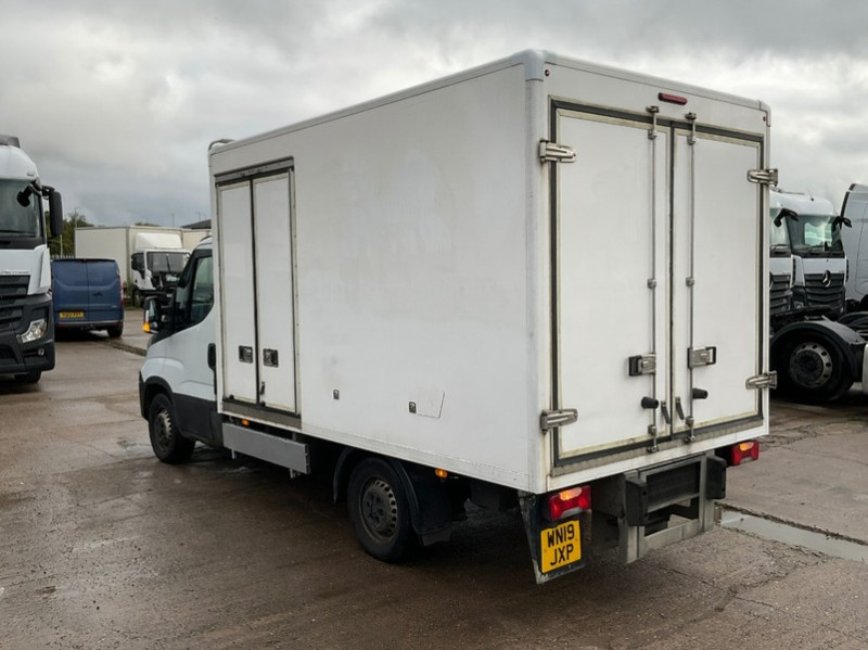 BPI Auctions - 2019 Iveco Daily 35S14 S-A Refrigerated Vans & 2019 Iveco Eurocargo 75E16S S-A Refrigerated Lorry Auction - Auction Image 2