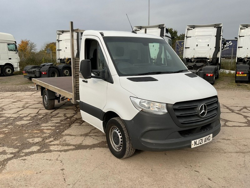 BPI Auctions - 2021 Mercedes Sprinter 314 Dropside Lorries at Auction - Auction Image 4