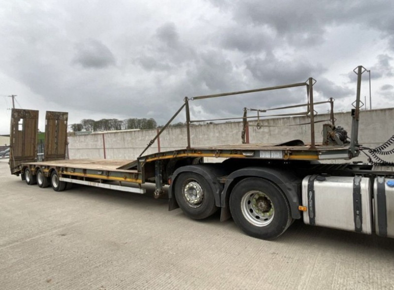 Mid Ulster Auctions Ltd - Vans, Cars, HGVs at Auction to include Tractor Units, Dropside Lorrys, Road Sweeper & more - Auction Image 1