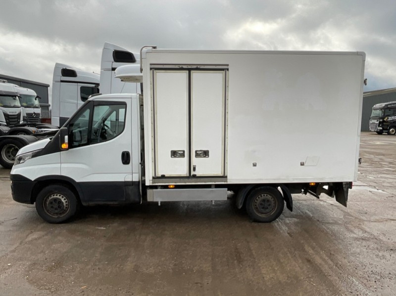 BPI Auctions - 2019 Iveco Daily 35S14 S-A Refrigerated Vans & 2019 Iveco Eurocargo 75E16S S-A Refrigerated Lorry Auction - Auction Image 3