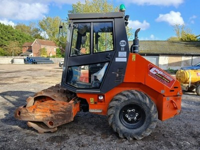 Mid Ulster Auctions Ltd - Plant & Machinery Auction - Auction Image 2