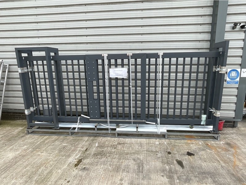 BPI Auctions - Auction of Toilet & Shower Block, Golden Mount PVC Fabric Buildings, Steel Tool Cabinets, Trailer Ramps, Plant Trailer Bodies, Sheep Pens & Troughs & More - Auction Image 1