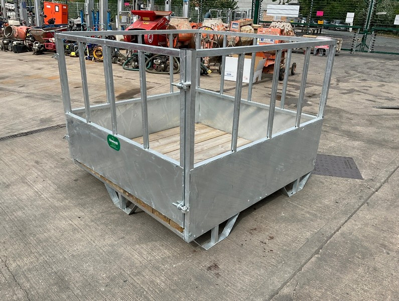 BPI Auctions - Auction of Toilet & Shower Block, Golden Mount PVC Fabric Buildings, Steel Tool Cabinets, Trailer Ramps, Plant Trailer Bodies, Sheep Pens & Troughs & More - Auction Image 6