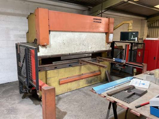 BPI Auctions - Entire Contents of Sheet Metal Contractor to include Machinery, Forklift Truck, Welding Equipment, Tools & More at Auction - Auction Image 3