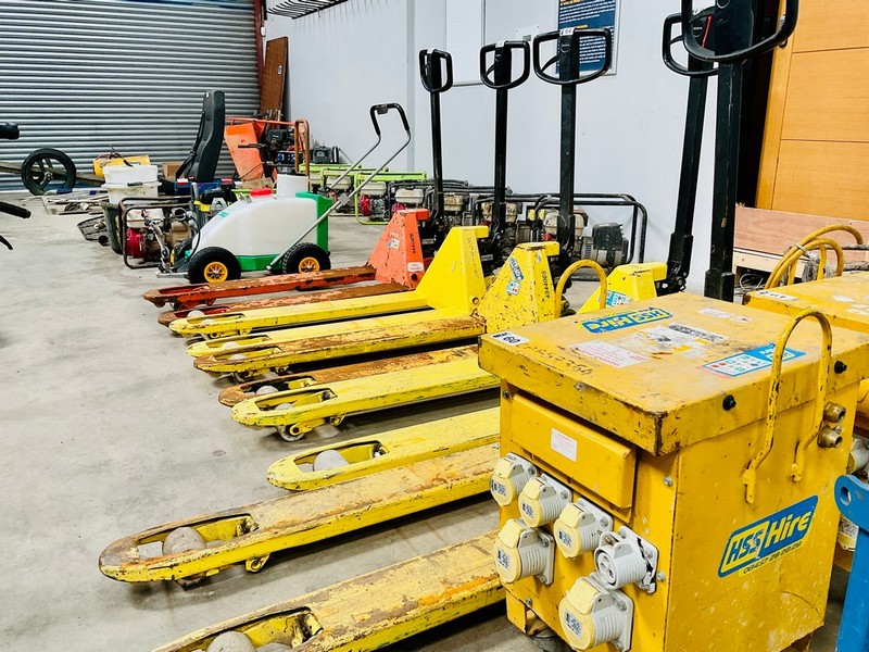Mid Ulster Auctions Ltd - Ex Hire Tool Auction - Auction Image 2