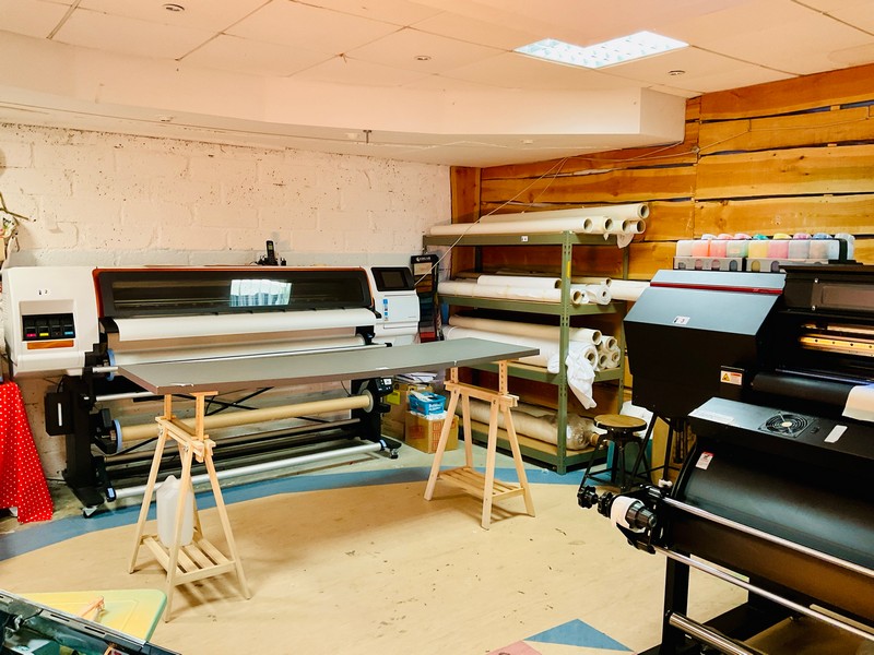 Mid Ulster Auctions Ltd - Assets and Stock of a Textile Printing and Design Studio Auction - Auction Image 21