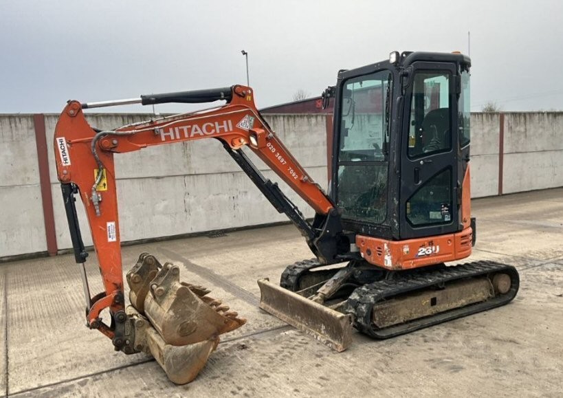 Mid Ulster Auctions Ltd - Machinery Auction to include Excavators, Forklifts, Mini Digger, Skid Steer Loader & More - Auction Image 3