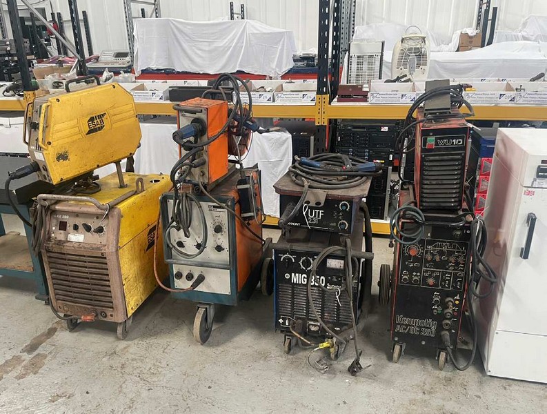 Peaker Pattinson (Auctioneers) Ltd - Machine Tools, Small Tooling, Sheet Metal, Welding, Foundry Laboratory, Process Factory, Plant Auction - Auction Image 4