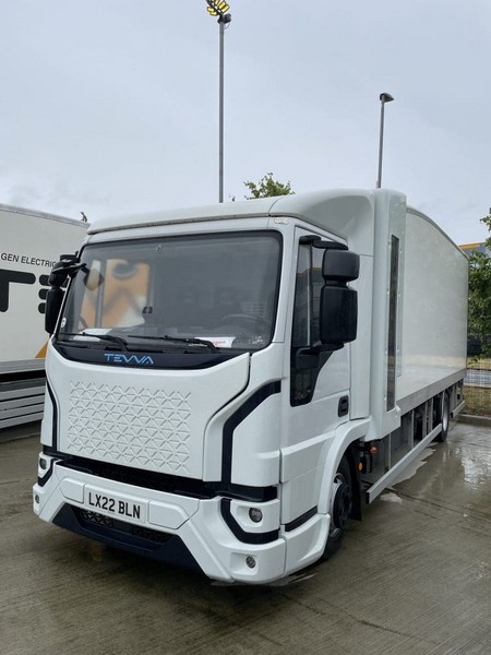 Hilco Global Europe - New, Unregistered & Low Mileage Hybrid, Diesel, Electric & Glider Commercial Vehicles Auction - Auction Image 5