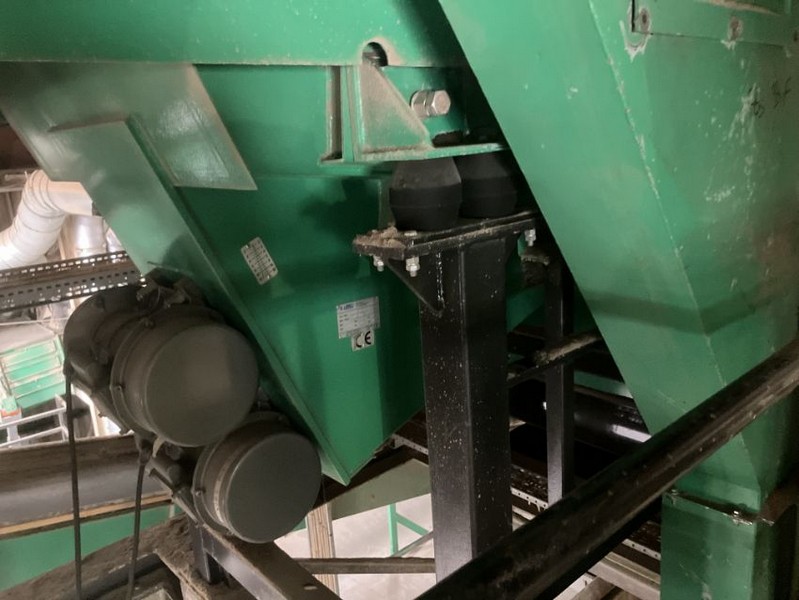 Sanderson Weatherall LLP - Excellent Modern Waste Wood Shredding, Baling & Packing Plant, Woodworking & Metalworking Machinery and Equipment Auction - Auction Image 13