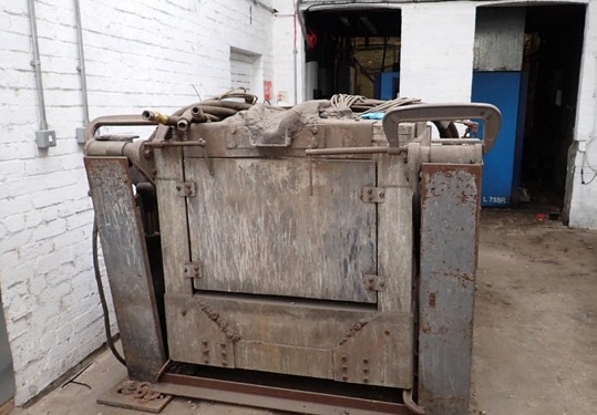 Peaker Pattinson (Auctioneers) Ltd - Machine Tools, Small Tooling, Sheet Metal, Welding, Foundry Laboratory, Process Factory, Plant Auction - Auction Image 7