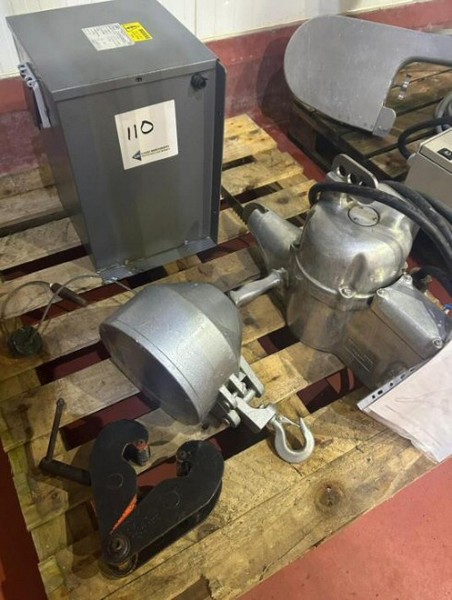 UK Food Machinery Ltd - Complete Contents of Slaughter House Auctions - Auction Image 9
