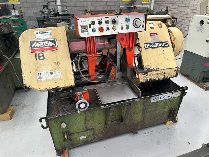 Charter Auctions Ltd - Manual Metalworking Machinery & Tooling Auction - Auction Image 3