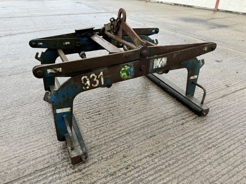 Mid Ulster Auctions Ltd - Plant & Machinery Auction to include Forklifts, Mini Digger, Concentre Batter Moulds, Trailers, Block Grab & More - Auction Image 5