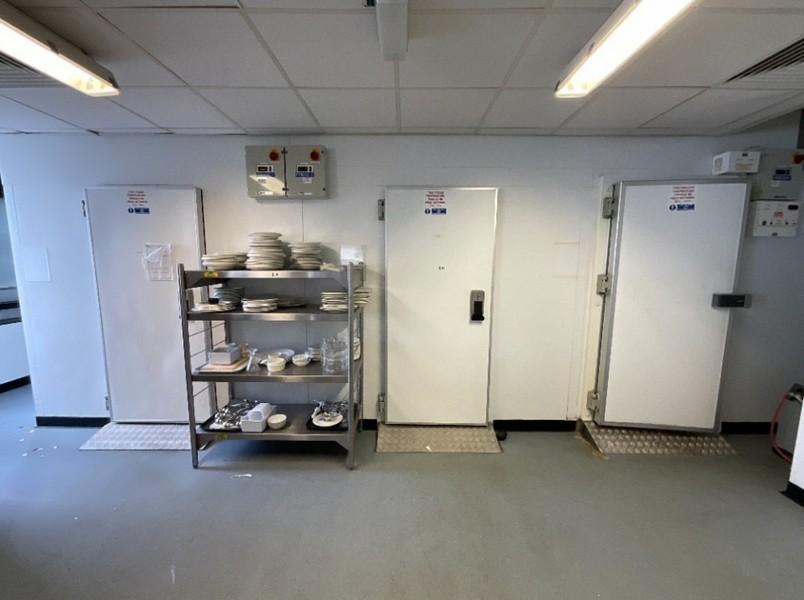 Mid Ulster Auctions Ltd - Phase 1 Contents of Ulster University, Jordanstown Auction to include Catering Equipment, Office Equipment & More - Auction Image 6