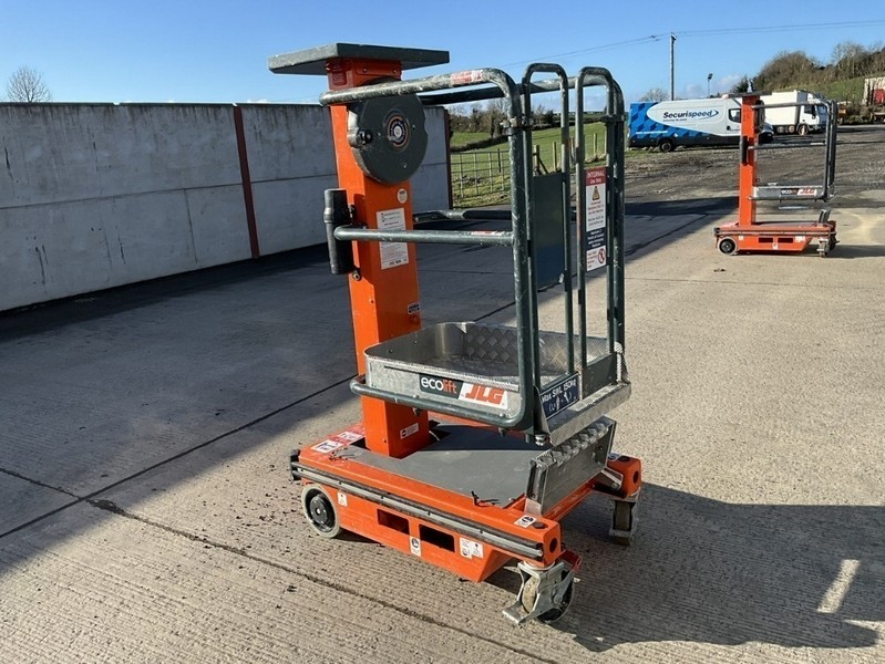 Mid Ulster Auctions Ltd - Tooling Auction to include Manual Folder, Filter Box on Wheels, Mini Mixers, Pallet Trucks & More - Auction Image 4