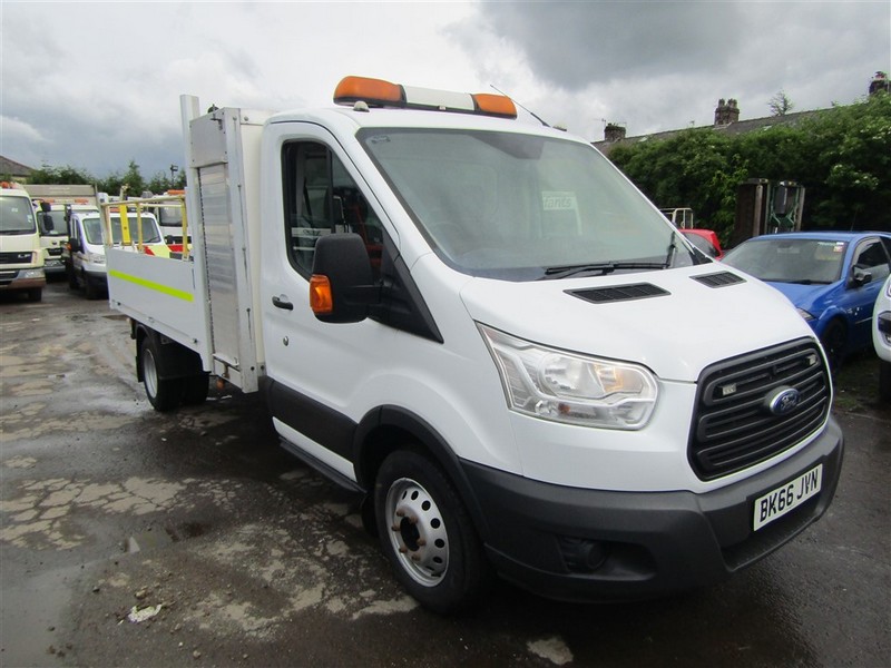 Burnley Auctioneers - Light Commercial, Cars, HGVs, Plant & Machinery & Tools Auction - Auction Image 9