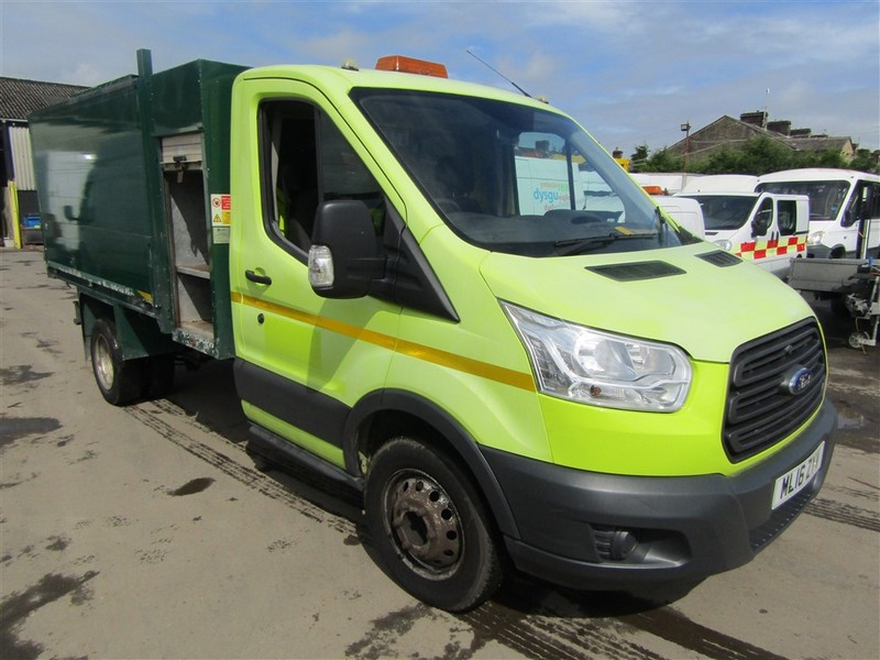 Burnley Auctioneers - Light Commercial, Cars, HGVs, Plant & Machinery & Tools Auction - Auction Image 7