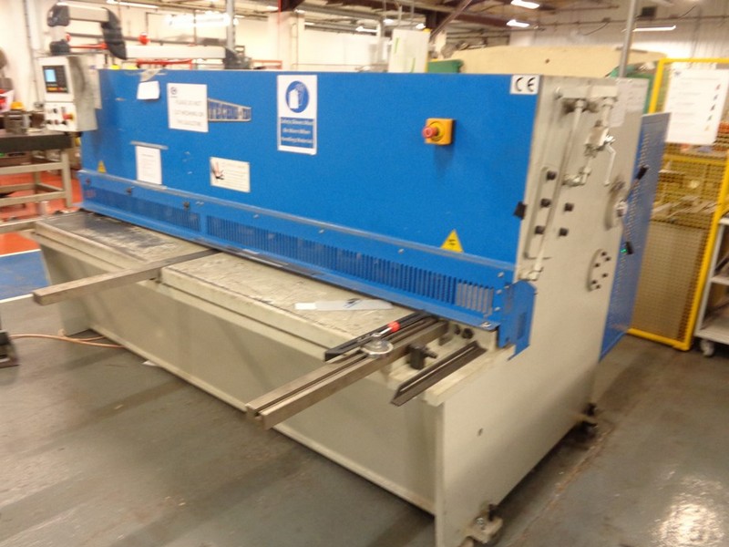 Lambert Smith Hampton - Bristol - CNC Engineering, Fabrication, Woodworking, Test & Factory Equipment, Compressors, Forklifts and more at Auction - Auction Image 4