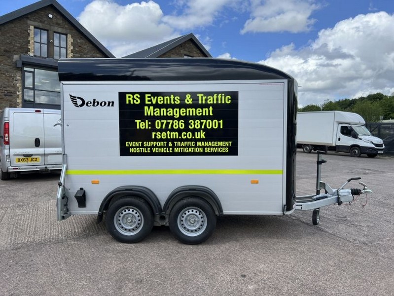 Debon Twin Axle Box Trailer Auction Gavel Auctioneers & Valuers