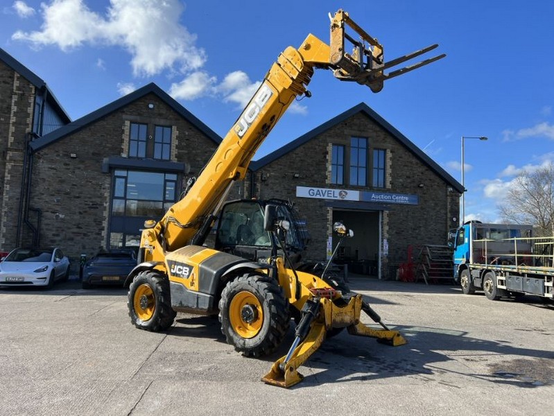 JCB 4CX Backhoe Loader, 2no. JCB 540170 Telehandlers & JCB 6T Dumper