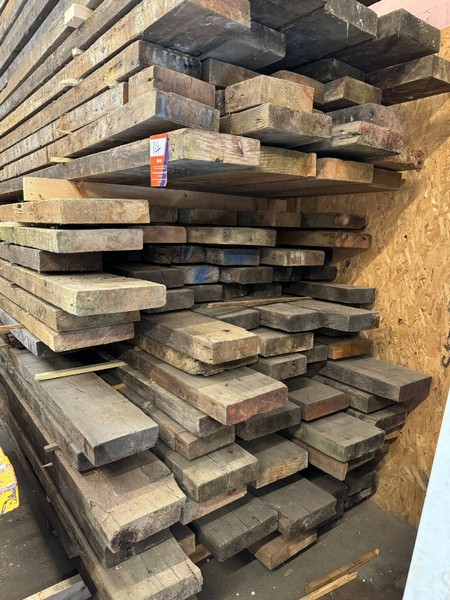 BPI Auctions - Contents of Reclaimed Timber Furniture Makers Auction to include Machinery, Reclaimed Timber, Tools, Racking & more - Auction Image 2