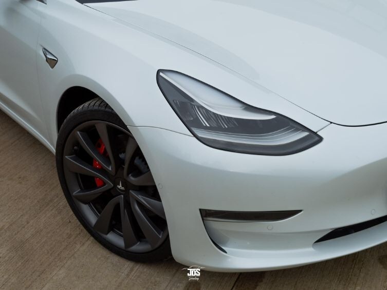 Gavel Auctioneers Ltd - 2020 Tesla Model 3 PERFORMANCE AWD at Auction - Auction Image 3